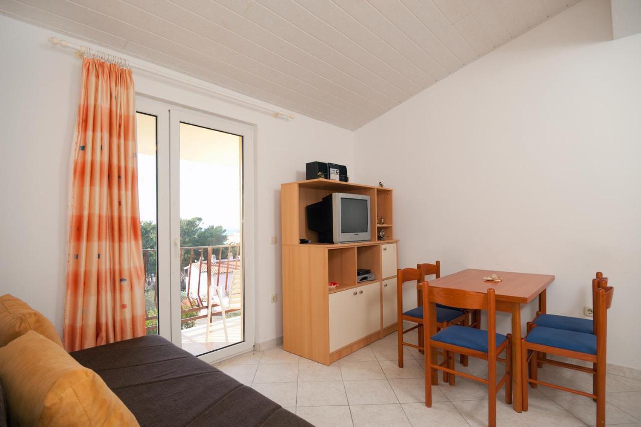Beach Resort Apartments Bucina Baska Voda Exterior photo
